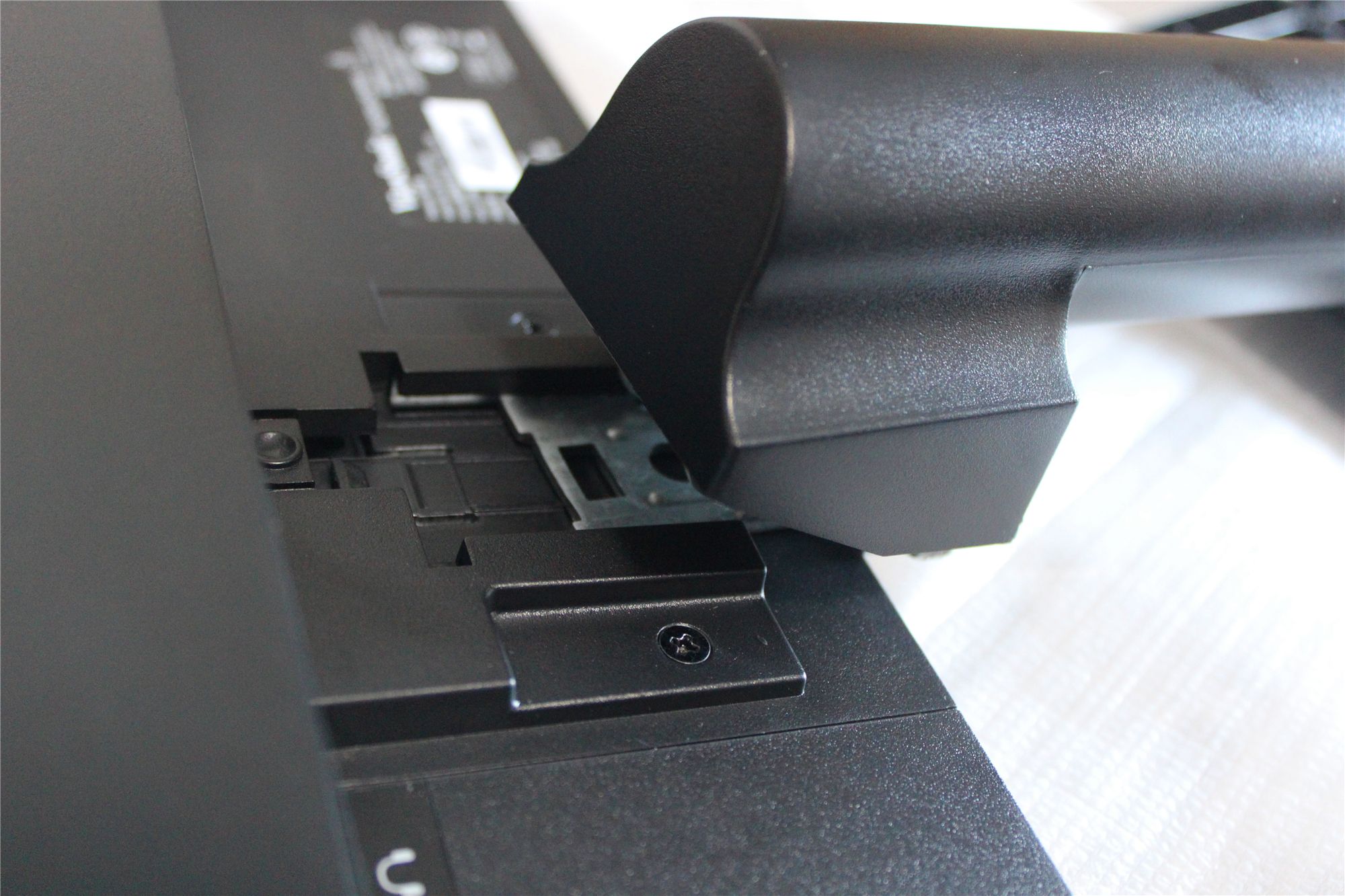 优派vx2762-4kmhdu60hz,千元电竞显示器240