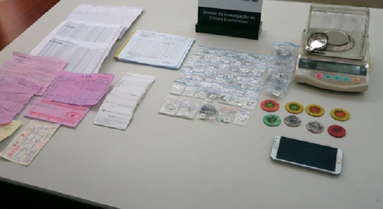 在澳门重生的当铺：依附*场赌**、售卖高奢品疯狂敛财，赌徒血本无归