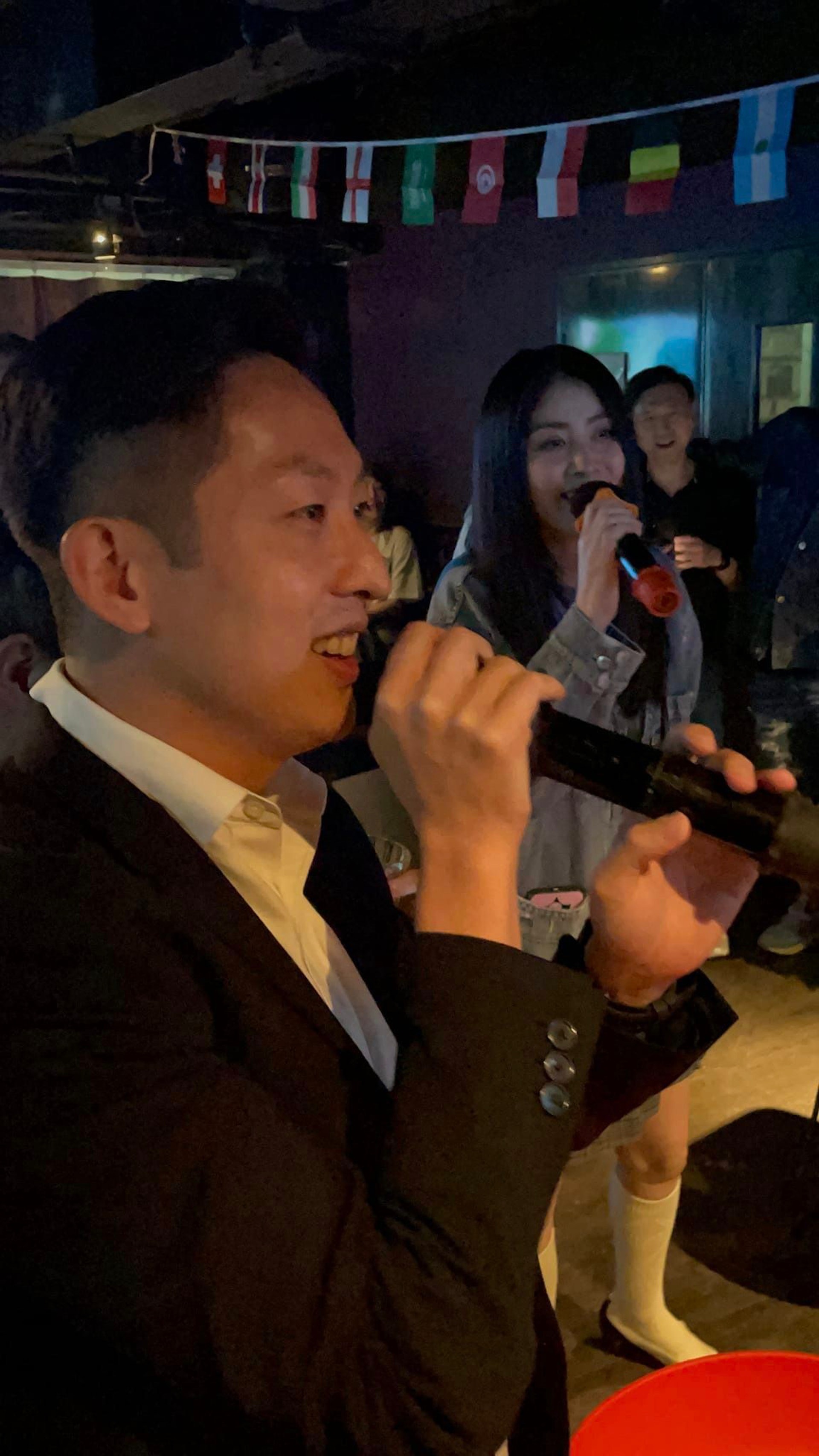 陈慧琳颜值身材依旧同30岁模样,50岁陈慧琳开演唱会