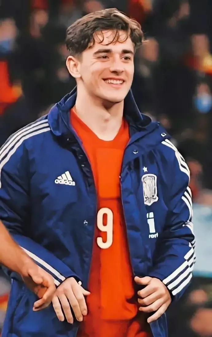 世界杯开幕式上的神颜,日本神颜少年