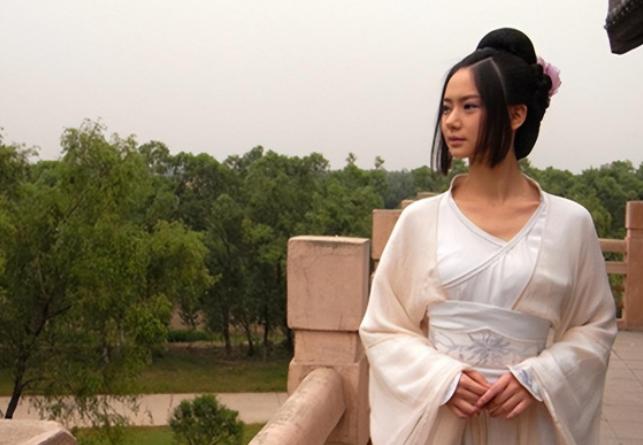 女星自曝娱乐圈行规,女星自曝娱乐圈内幕