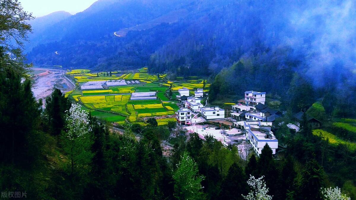 小县城有潜力的项目,这座小城市为何能深深吸引着你呢