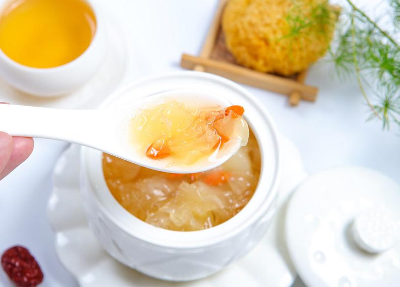 晚上睡觉嘴发干吃什么药,宝宝睡觉嘴唇干燥什么原因