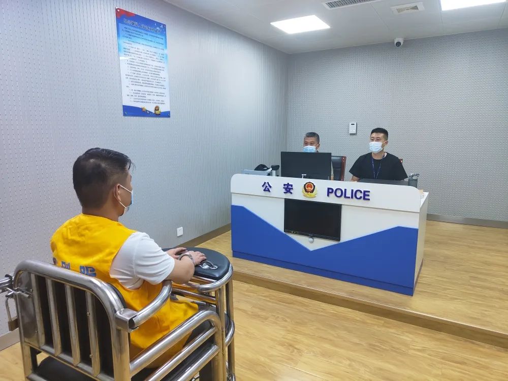 百日行动|上机考试，鼠标自己答题，这是什么情况？