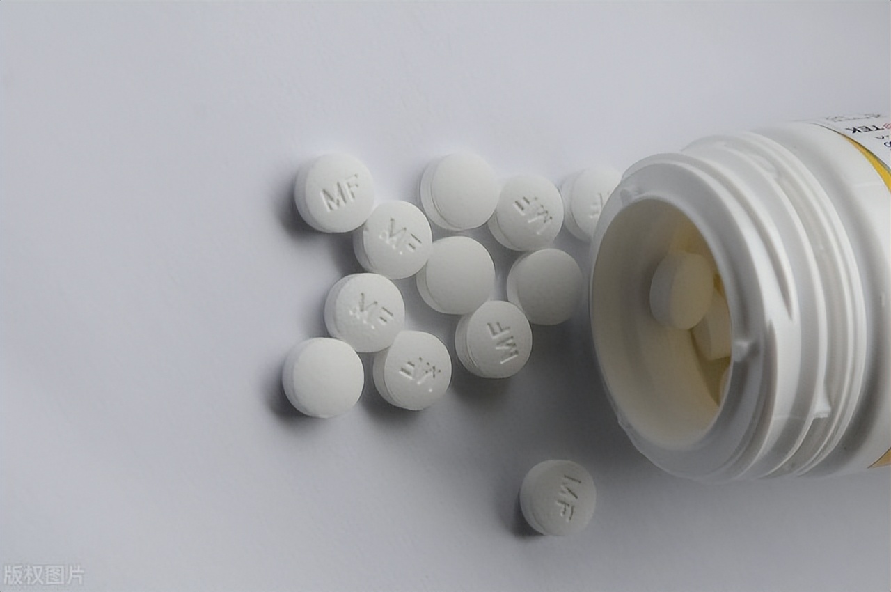 二甲双胍刺激胃疼吃什么,二甲双胍伤胃口甜