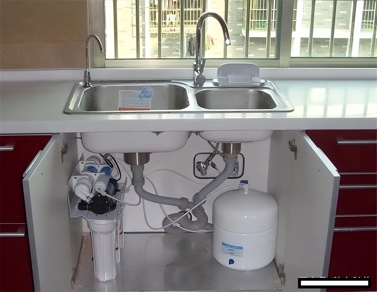 净水器为什么刚买要等一天安装,净水器安装靠谱吗