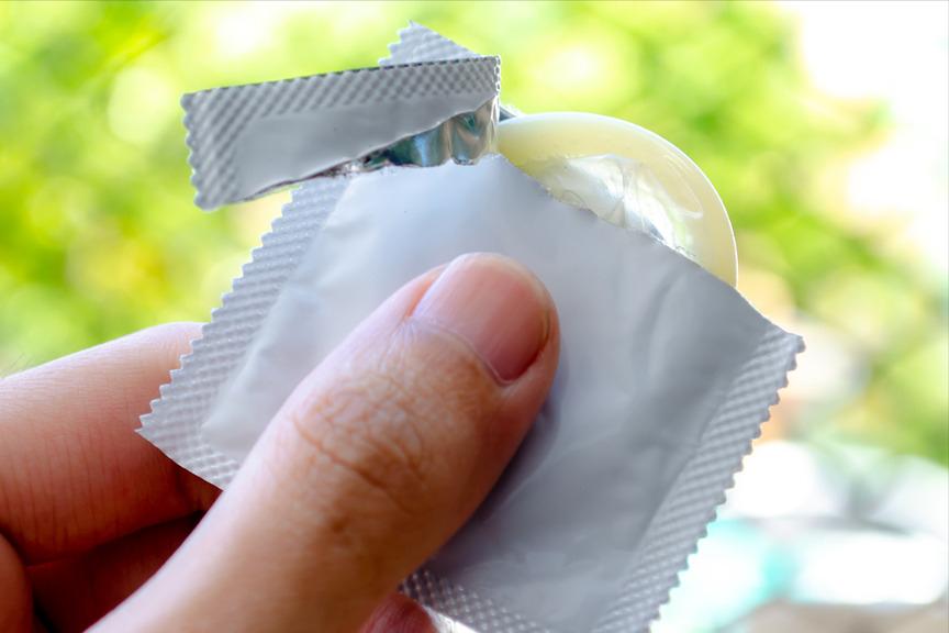 为什么男生不喜欢戴包,为什么有些男生不喜欢戴戒指