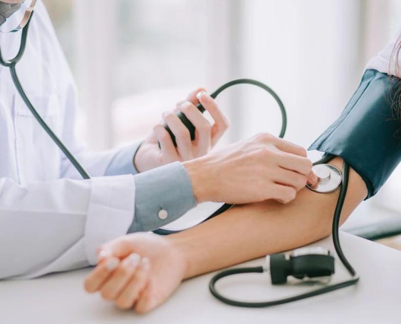 心血管病并发焦虑抑郁的药物治疗,治疗抑郁和焦虑可防心血管病