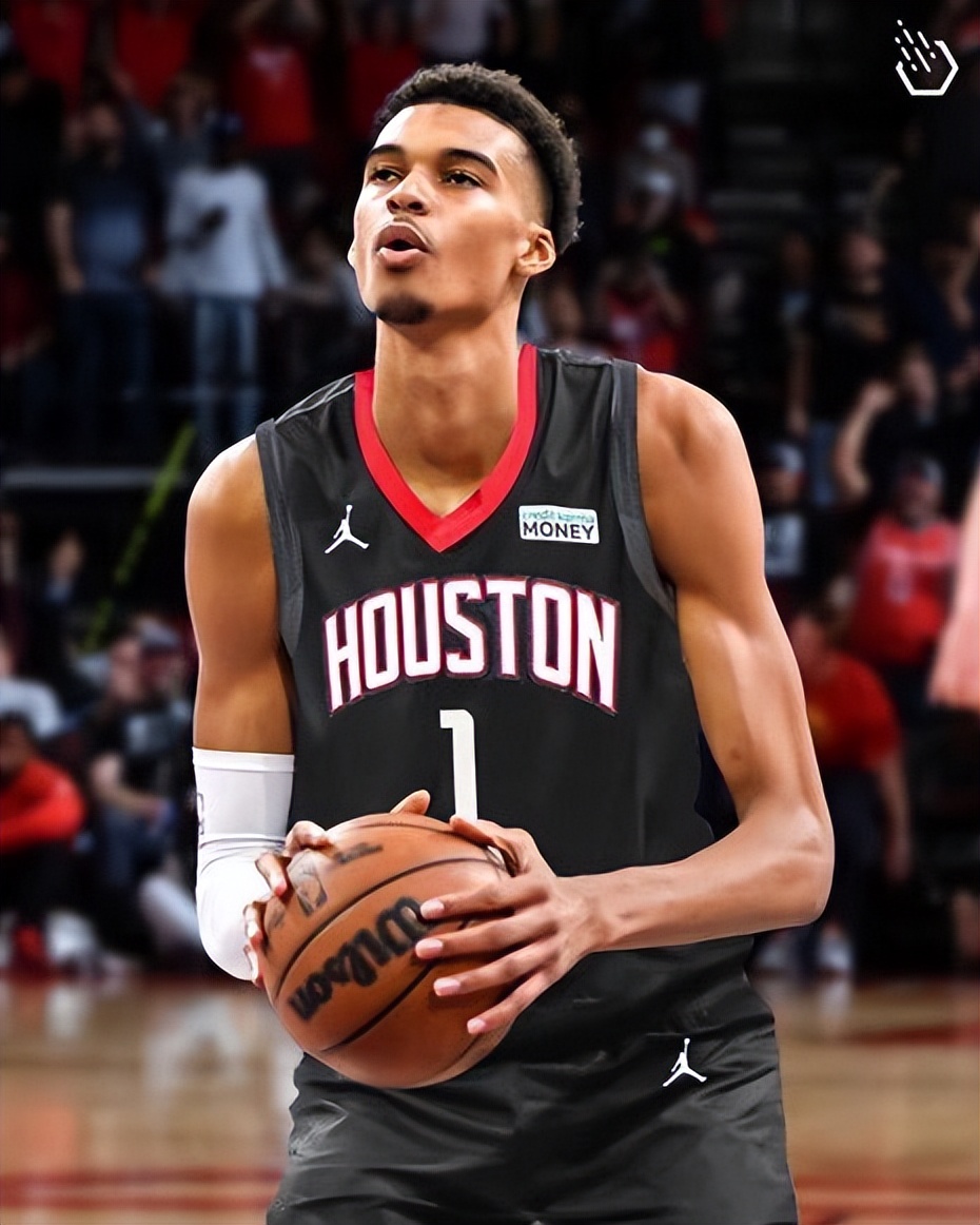 火箭想得到文班亚马吗,火箭全队单挑文班亚马