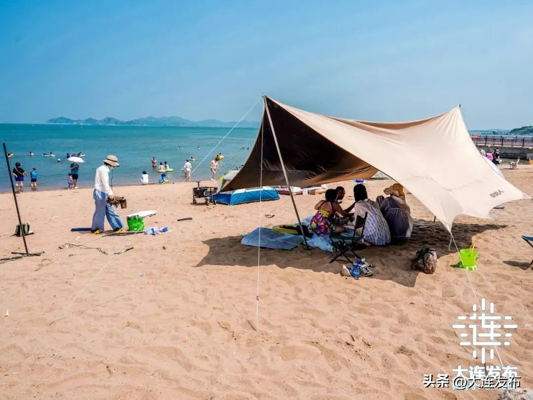 大连可以洗澡的海滩,大连既可以赶海又能洗海澡