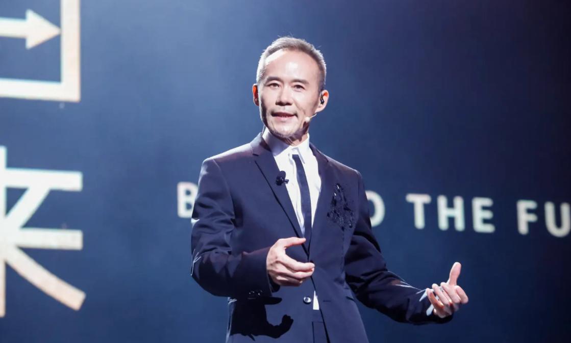 地产大亨王石简历,地产大佬王石简介