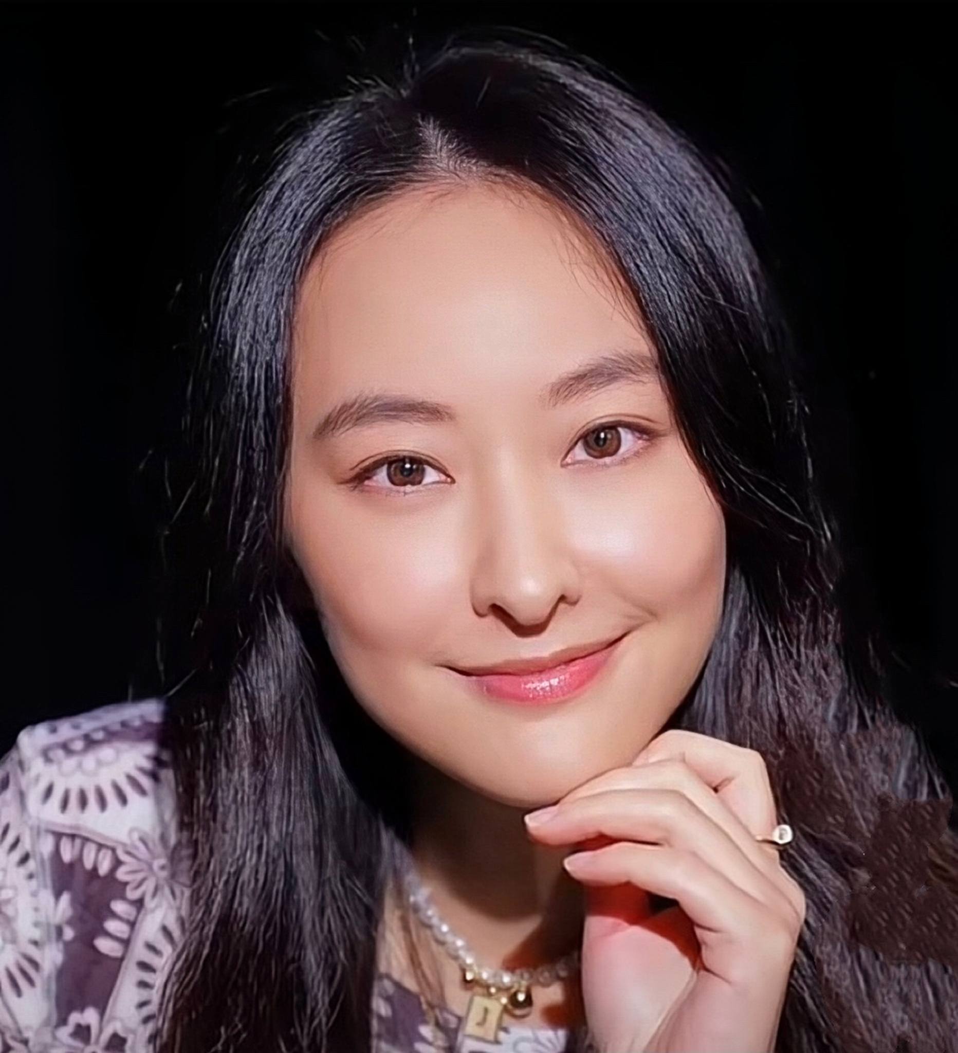 美妆博主陈圆圆鼻子整了吗,陈滢jeannie有整容吗