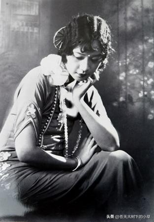 台湾艺人车内烧炭自杀盘点娱乐圈自杀的明星