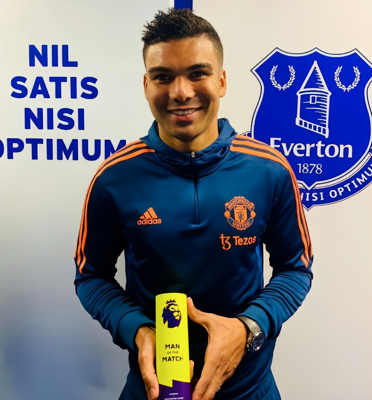 从0-2到3-2曼联惊天逆转绝杀者c罗,曼联3球大逆转c罗上演绝杀c罗