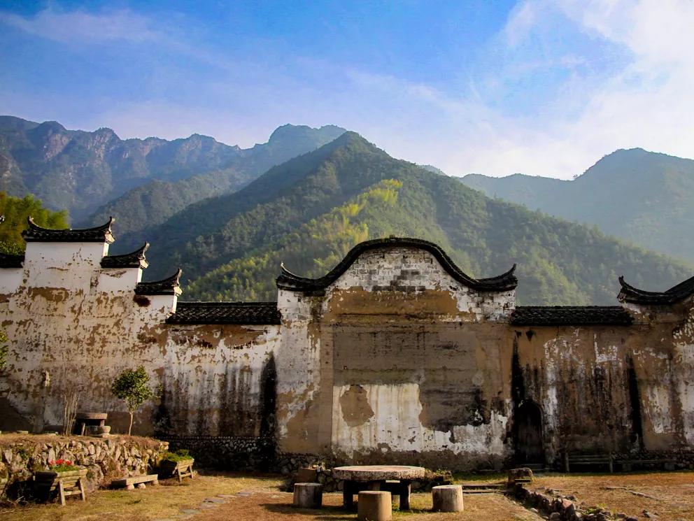 遂“礼等你”！祈福抱金砖品美食，两天一晚新春好运线路来啦~