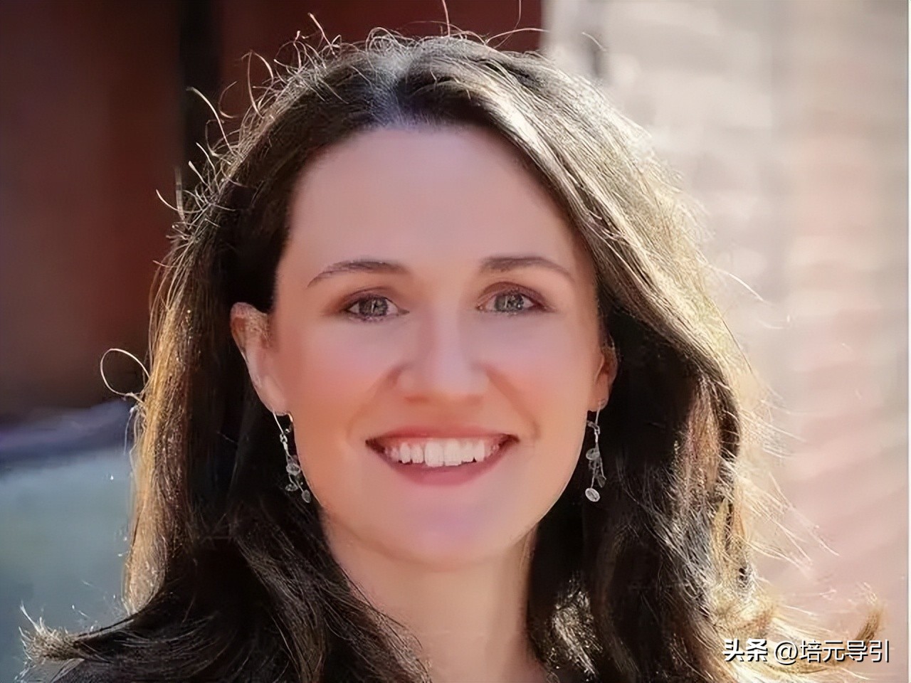贫民窟女孩的崛起最终考上哈佛,风雨哈佛路贫民窟女孩的逆袭之路