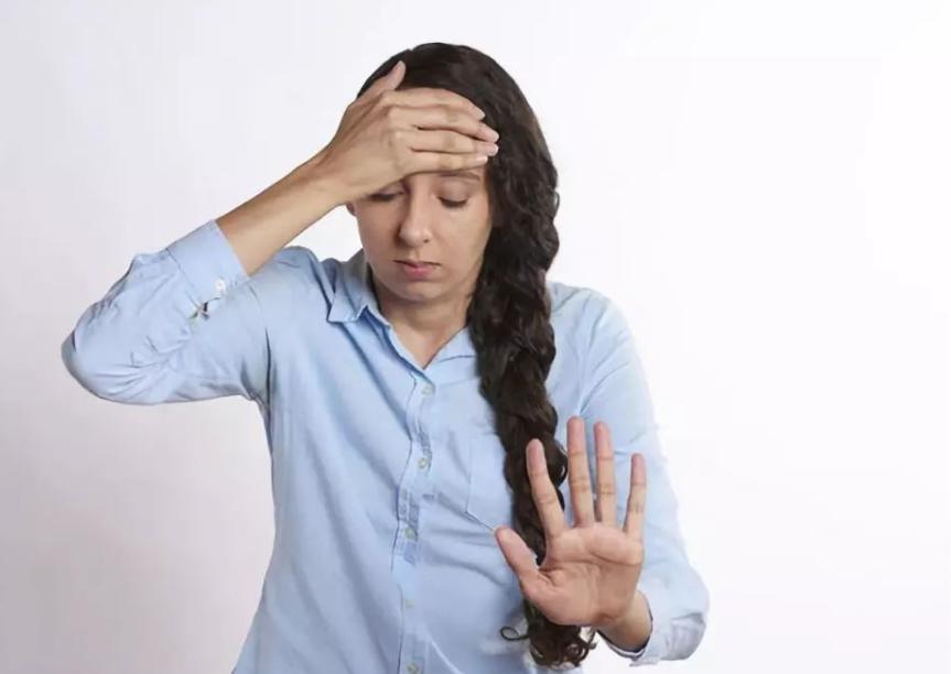 山东女子每天坚持吃维生素B12，4个症状被改善，看完涨知识了