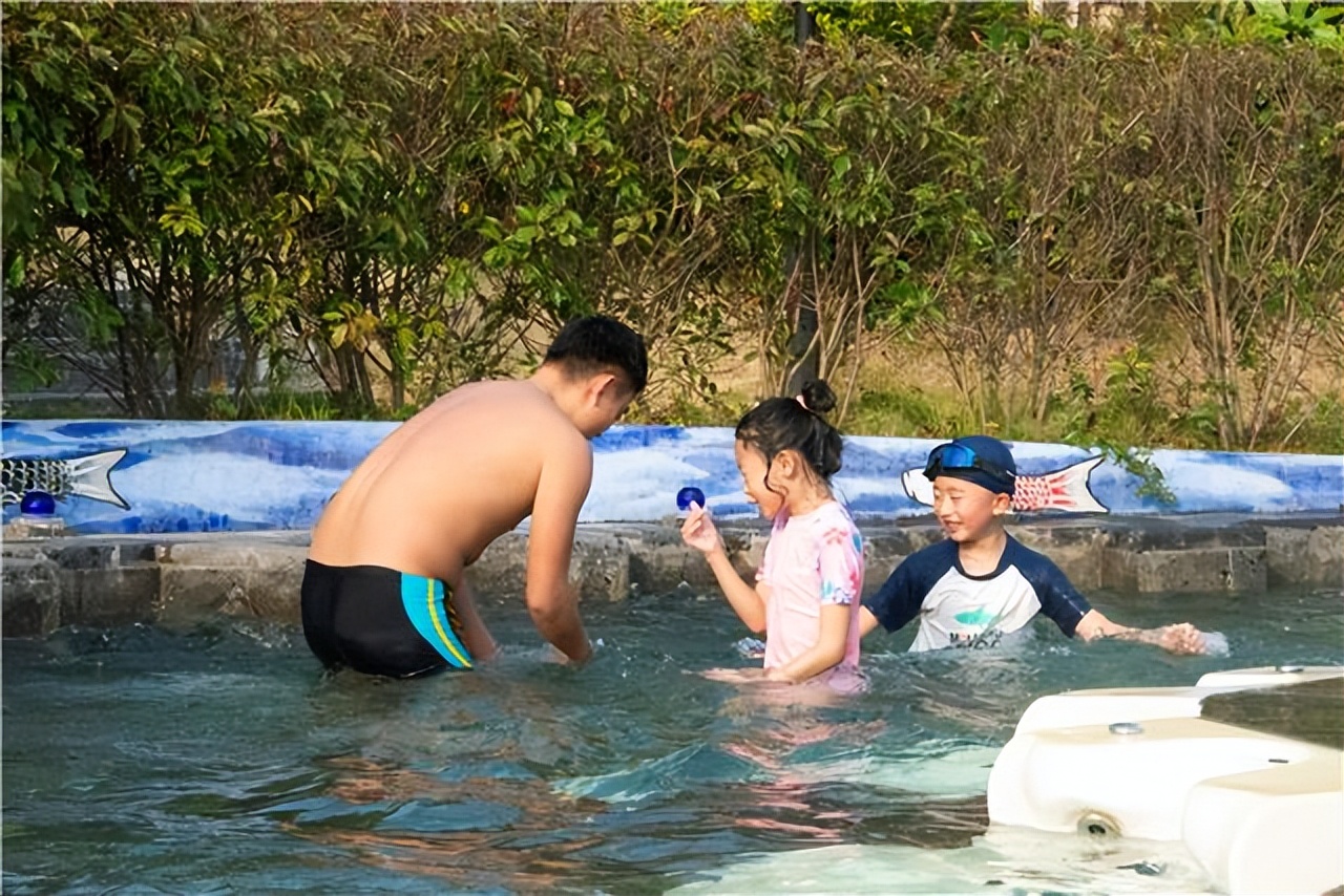 百里杜鹃的温泉,贵州百里杜鹃温泉