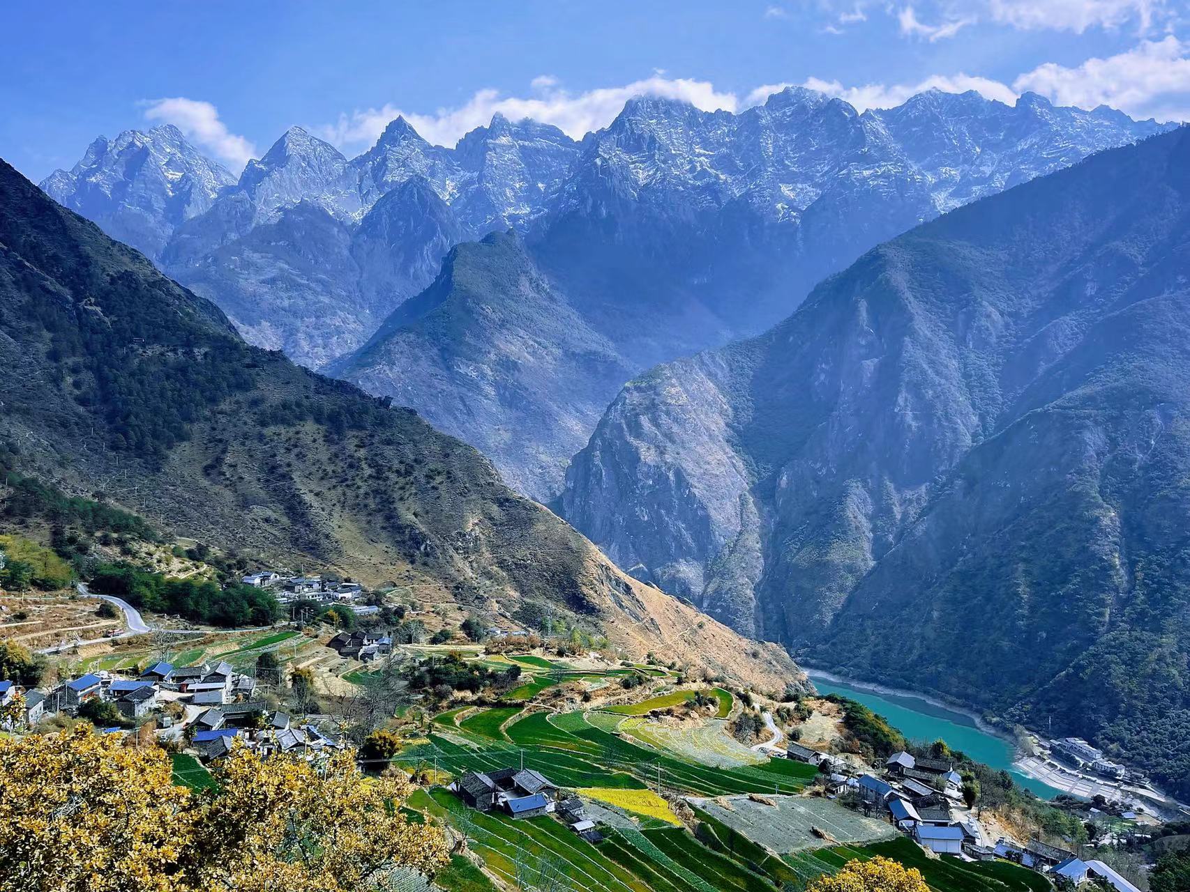 虎跳峡高路徒步最难走路段,虎跳峡高路徒步两日游在哪住宿