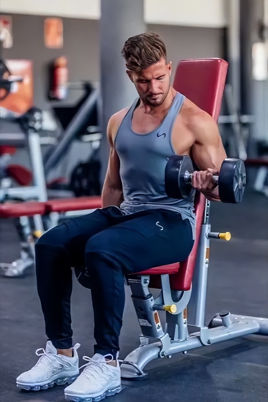 新手小白的正确健身流程,新手健身入门攻略计划