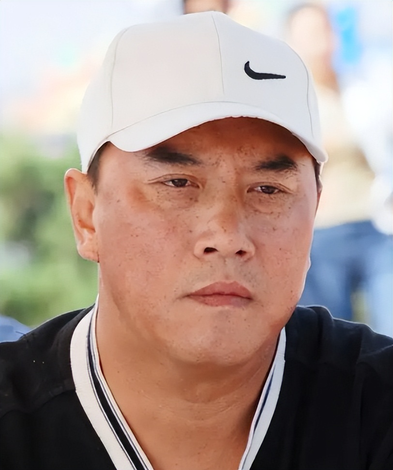 张山女儿张嘉芸和陈佩斯一家关系,张山女儿与陈佩斯