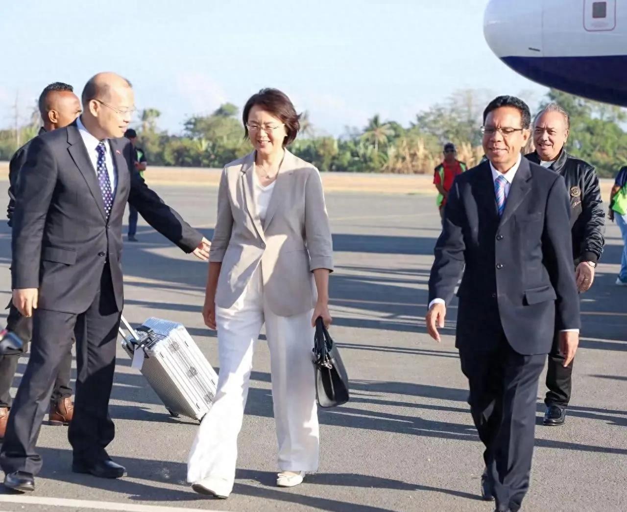 中国驻外一级大使,中国大使出行