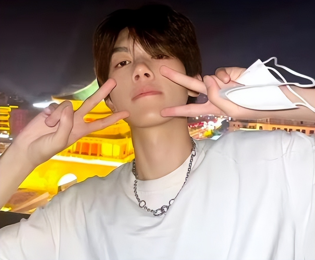 安徽9岁神童保送清华,14岁考入清华18岁直博清华