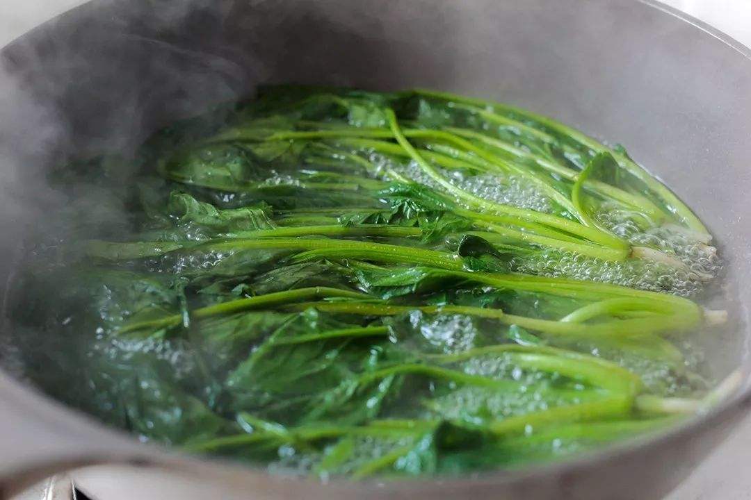 50岁后三种纯天然高叶酸食物,这5种食材天然叶酸含量高