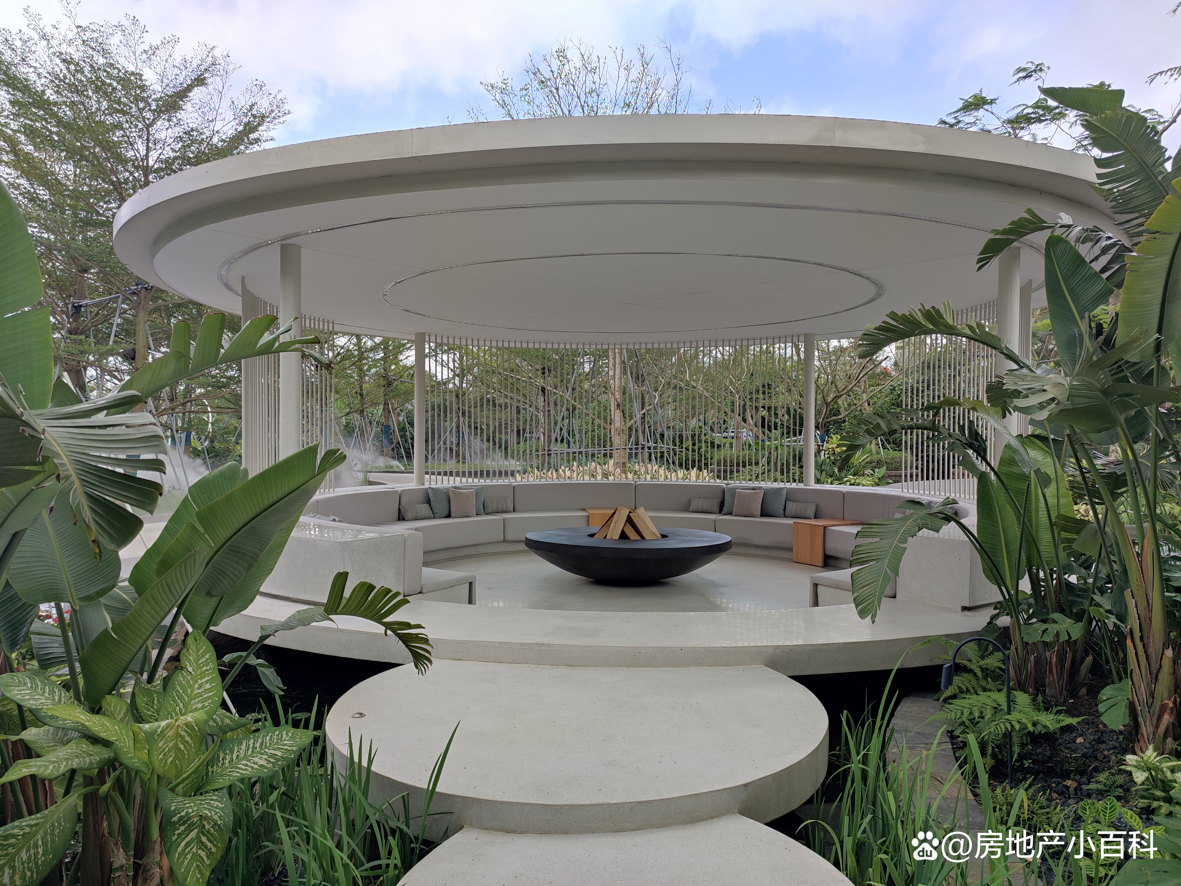 现在纠结要不要买房,有些人一直在纠结为什么