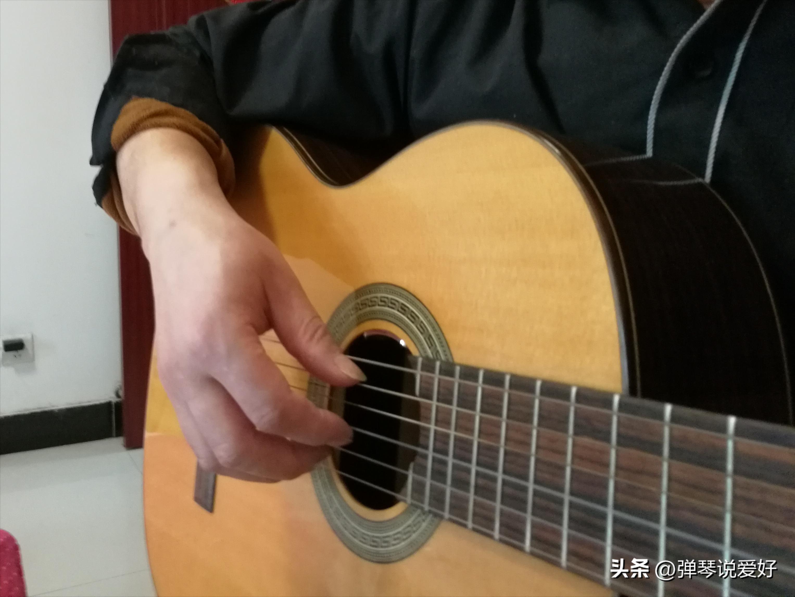 学吉他乐理书籍推荐,无乐理知识自学吉他要多久学好