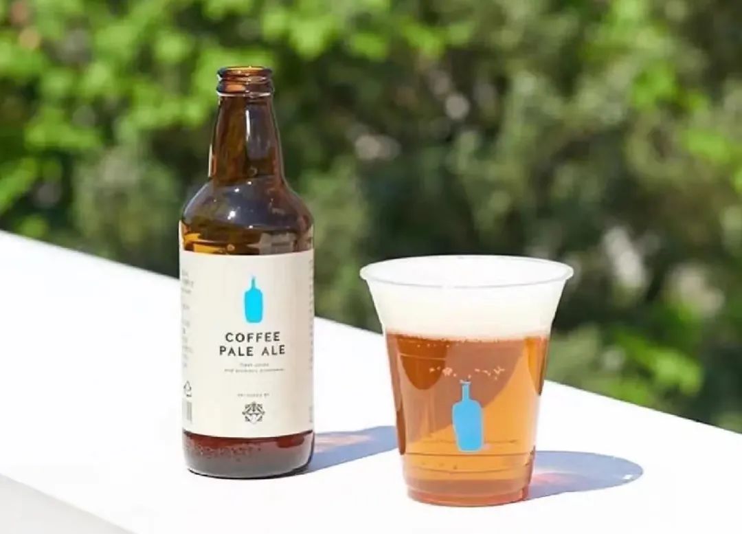 用500多个“古董杯”卖咖啡，香港这家神店，有一套独特玩法！