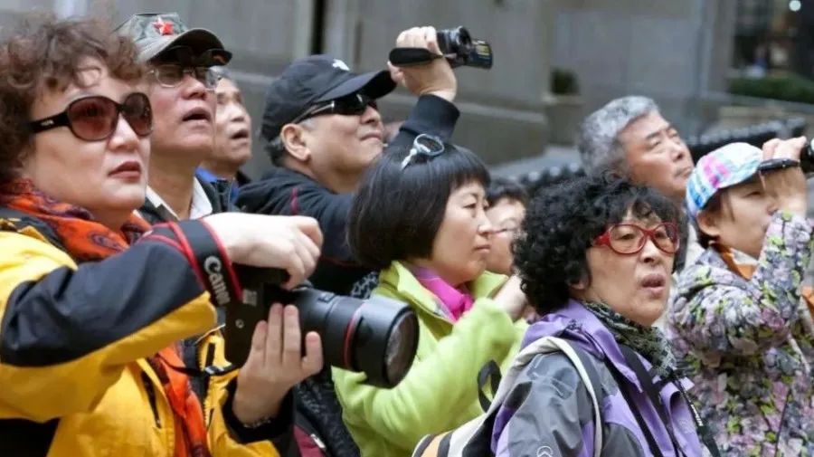 我国游客在柬埔寨,中国游客进柬埔寨