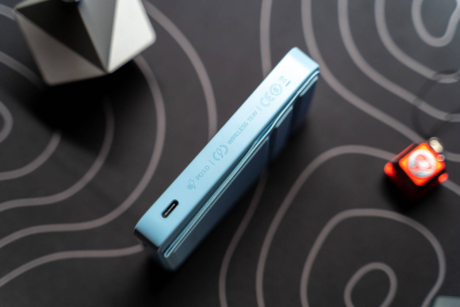 摩米士磁吸充电宝开箱远峰蓝,618买啥东西都优惠吗