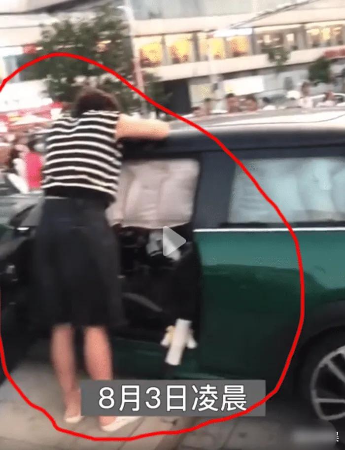 女子驾车连撞4辆电动车致1死4伤,女子开车致一死四伤判全责