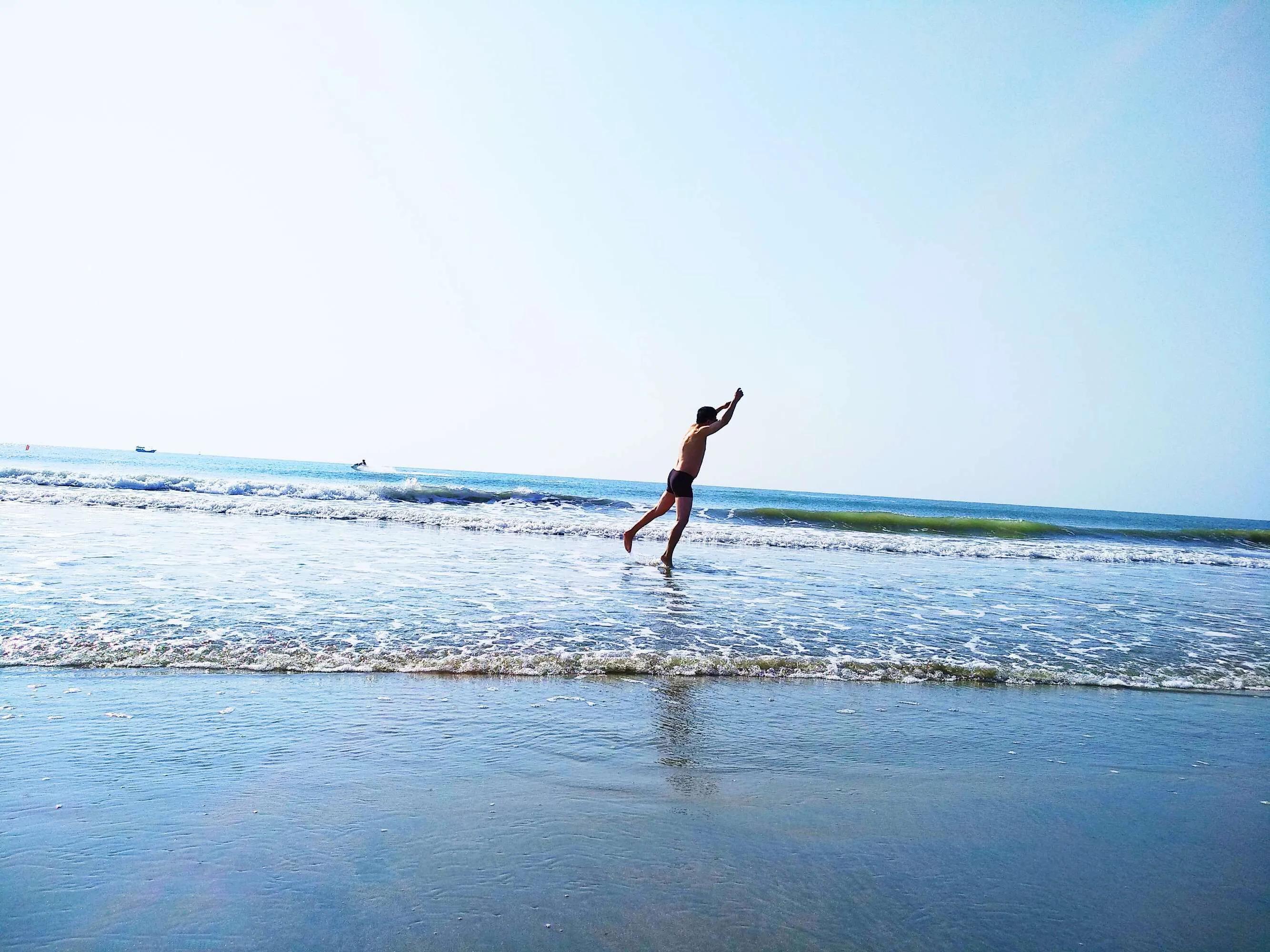 徜徉在浩瀚的海洋中,领略北部湾