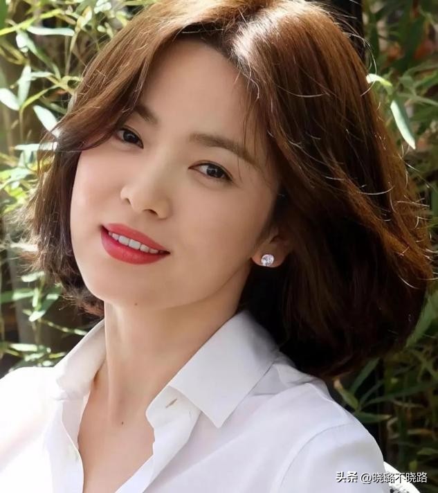 宋慧乔黑暗荣耀同款齐耳短发,宋慧乔新剧留齐耳短发清新干练