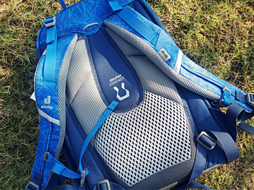 保护脊柱，健康成长：多特（Deuter）Ypsilon优习护脊中学生书包