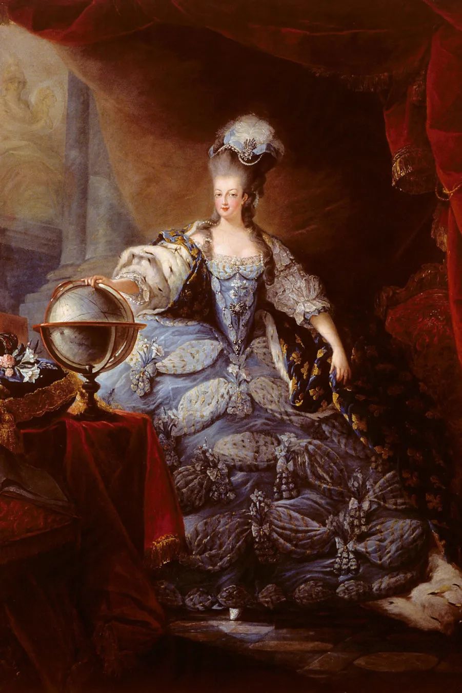 法国珠宝值得买吗,法国王室的王冠和首饰