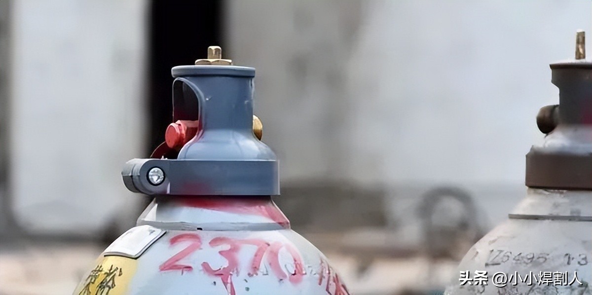 氩气为什么不易燃,氩气为什么不能燃烧