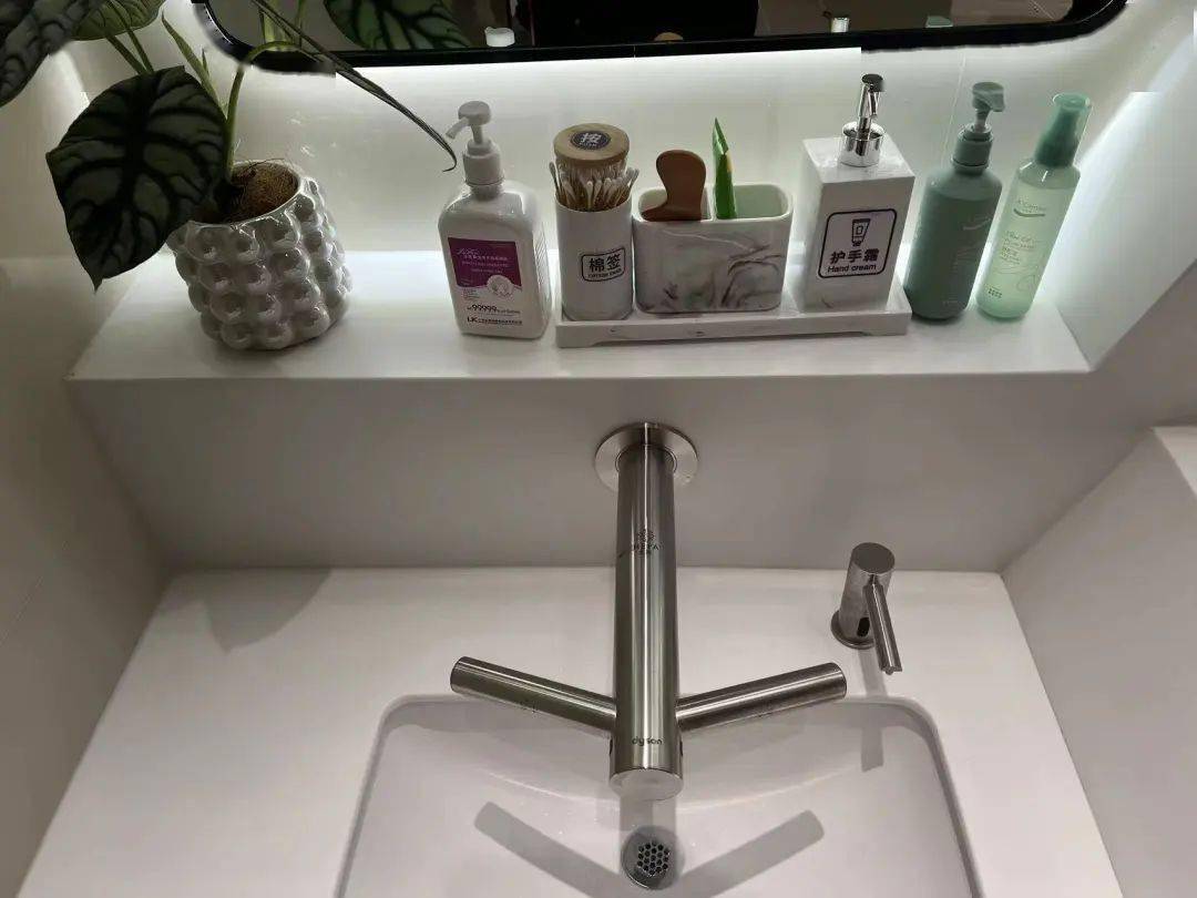 癸卯杂说——成了“网红”的胖东来，真的准备好了吗？