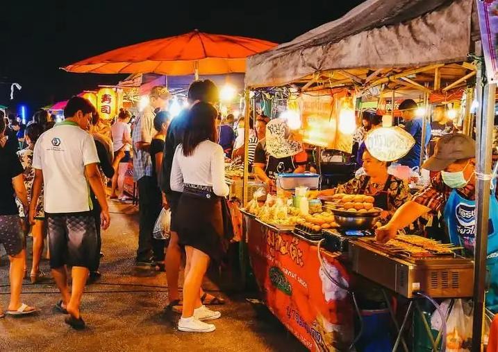 太原女子和闺蜜合开猪脚店，1个月散伙成仇人，用一招逆风翻盘