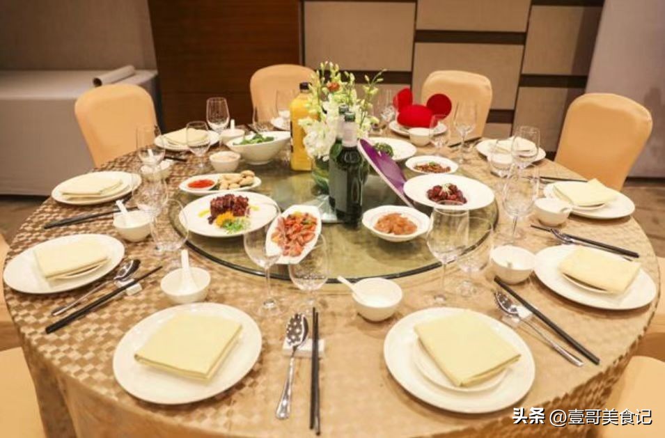 在酒桌上怎么喝才不容易醉,九个技巧让你酒桌不再醉