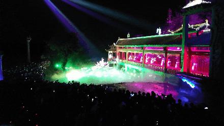 小暑已至！夏日顶流登场，一池荷风，满院莲香，惊艳了整个夏天！