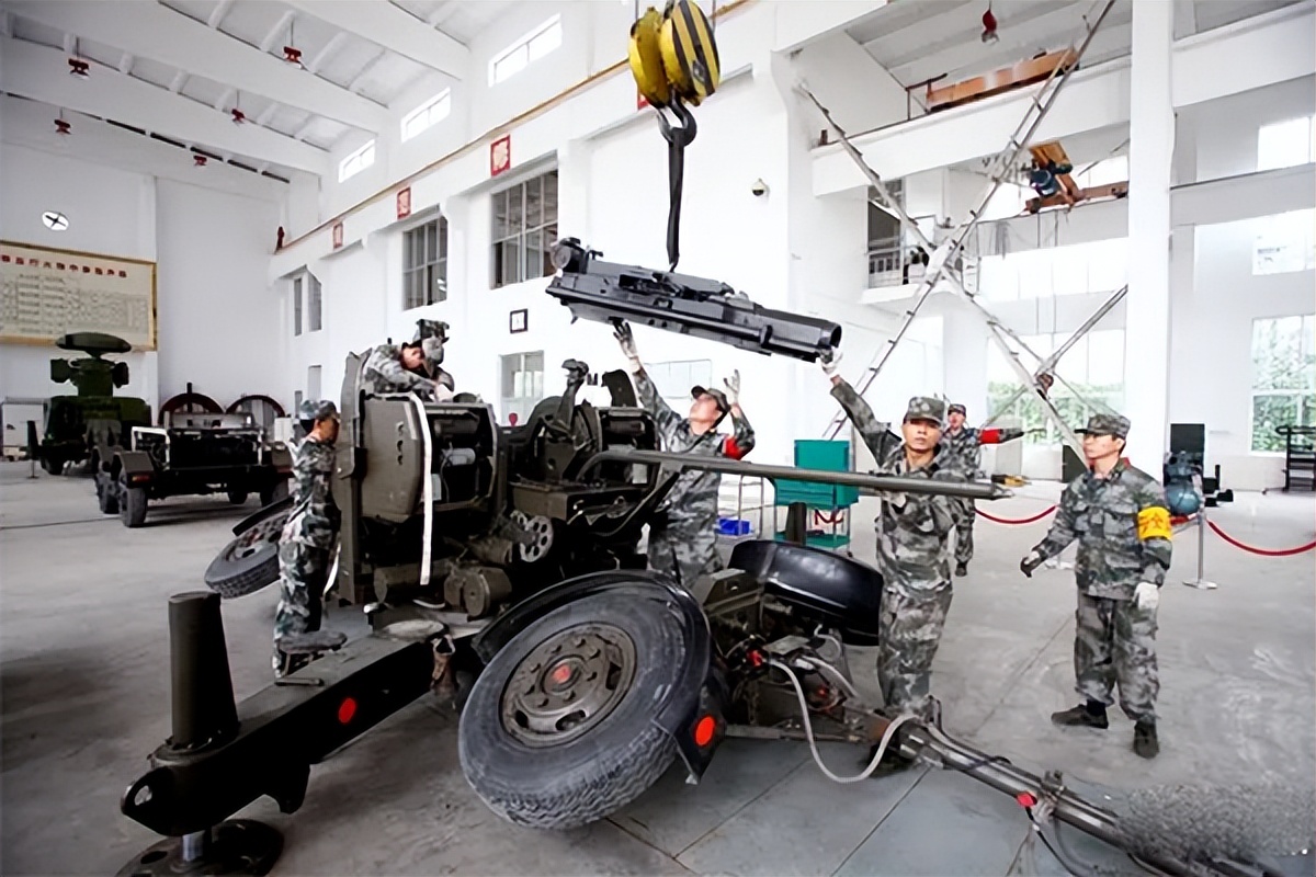 解放军一个炮兵团有多少门火炮,中国人民解放军各部队炮兵团装备