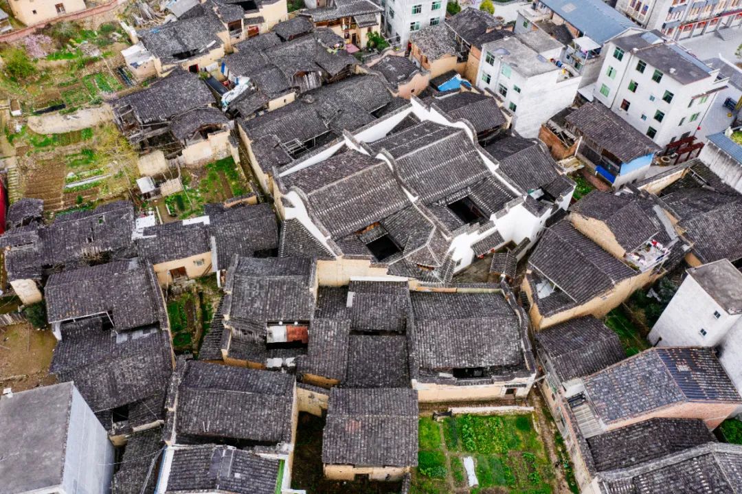 海美、小吃巨好吃！这个神还原游戏世界的小城，不该这样被埋没！