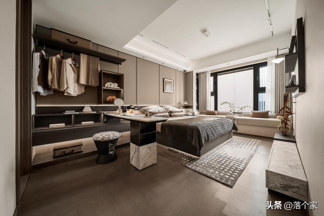 地铁300米！倒挂超2万/㎡！虹桥“沸点红盘”，9号取证，11号认购