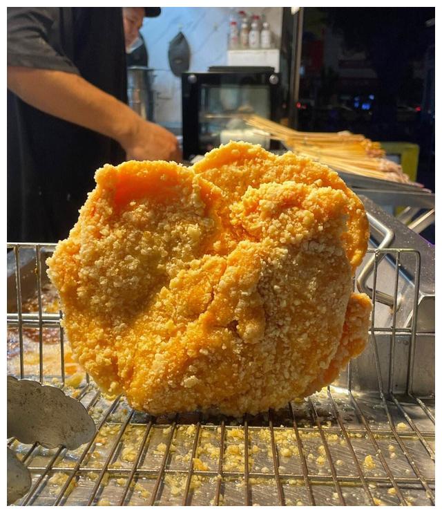 靠卖鸡排一个月赚6000多,靠炸鸡店一年能赚30万吗