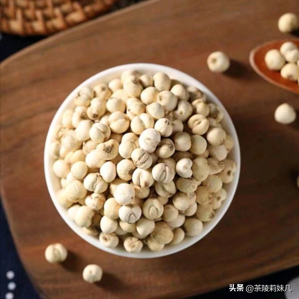 咳嗽就喝这汤润肺止咳不闹病,咳嗽最怕它每天喝上两次止咳化痰