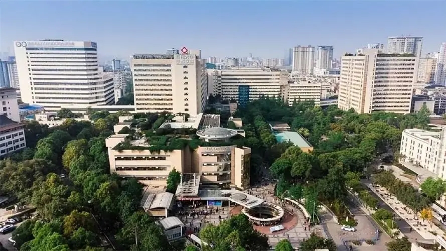 华西医院什么时候恢复正常门诊,华西医院逐步恢复门诊了吗