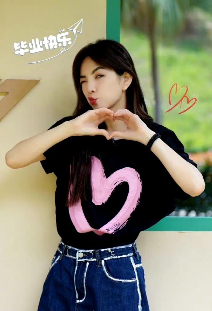 辛芷蕾自曝曾遭遇猥亵,辛芷蕾自曝曾被猥亵